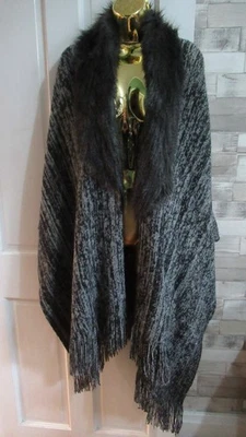 TU ● size 16 18 ● grey fur winter poncho jumper top womens ladies - Image 1 of 4