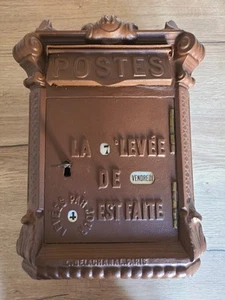 Ancienne boîte aux lettres de 1918. Modèle Delachanal. Paris - Picture 1 of 9
