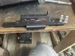 PG Drives R-Net Kabel Multi-Link Anschlussdose Permobil Elektrorollstuhl mit Halterung - Bild 1 von 2