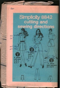 8842 Vintage Simplicity SEWING Pattern Misses 1960s Skirt Pantskirt Pants UNCUT - Picture 1 of 1