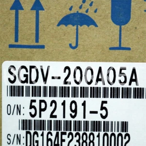 NUOVO servodriver Yaskawa SGDV-200A05A IN SCATOLA TRAMITE DHL/FEDEX (1 PZ) - Foto 1 di 12