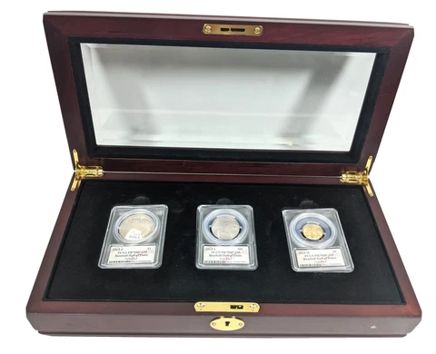 3 Piece Baseball HOF PCGS PR70 Signed Pete Rose Gold Silver Clad Half Coin Cover
