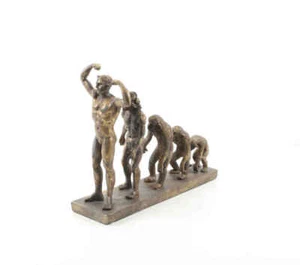 Skulptur Evolution des Menschen - Bild 1 von 3