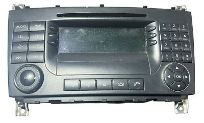 Radio 2038703489 Mercedes-benz C 220 T CDI Automatik Bj 2004 - Bild 1 von 4
