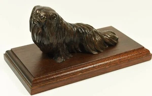 Lovely Cold Cast Bronze on Wooden Stand Seated Pekingese - Picture 1 of 3
