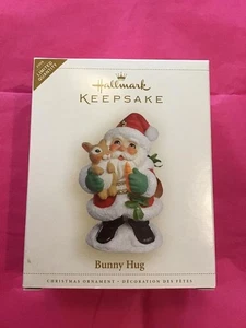 Hallmark Keepsake Ornament 2006 Bunny Hug santa limited special edition - Bild 1 von 1