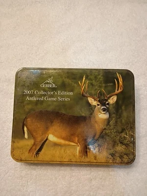 JUEGO DE 2 CUCHILLOS GERBER 2007 EDICIÓN COLECCIONISTA JUEGO CON CUERNOS SERIE CON HOJALATA Y FUNDA Foto 1 de 4