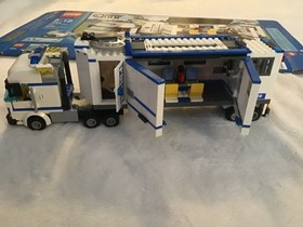 LEGO CITY: Mobile Police Unit (7288)