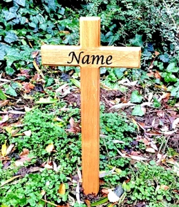 Grabkreuz Holzkreuz Eiche Straßenkreuz mit Beschriftung Nach Wunsch Ca. 57 cm - Bild 1 von 2