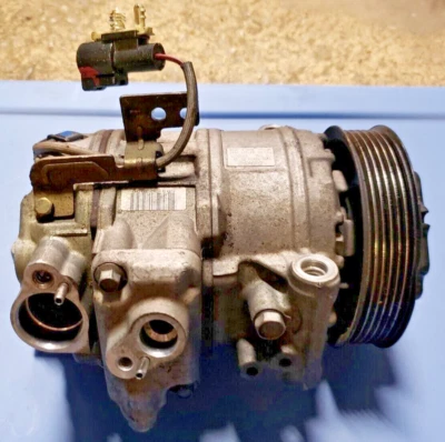 OEM 04-09 JAGUAR XJ8 y más (detalle montaje abajo) 4.2 V8 COMPRESOR DE AIRE ACONDICIONADO 157375 Foto 1 de 3