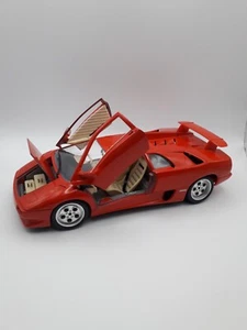 Burago 1/18 Lamborghini Diablo (1990), Red Diecast Model Car. - Picture 1 of 21