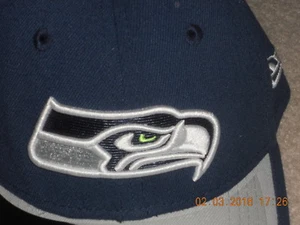 Seattle Seahawks New Era 39Thirty Child Youth Stretch Fit Classic Logo 12 Man Go - Picture 1 of 6