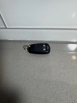 Двухкнопочный беспроводной ключевой передатчик Honeywell 5834-2 (протестирован) - Изображение 1 из 2