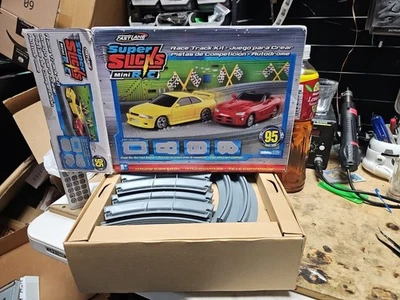 Kit de pista de carreras FAST LANE SUPER SLICKS Mini RC - escala 1/43 RC caja abierta Foto 1 de 4