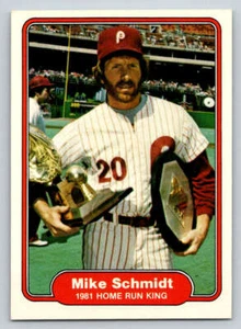 1982 Fleer #637 Mike Schmidt/Home Run King (ref Y01413) - Picture 1 of 2