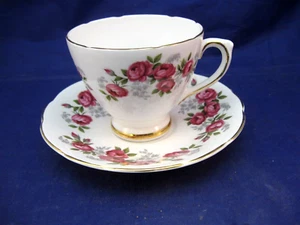 VINTAGE ROYAL SUTHERLAND TEETASSE & UNTERTASSE - STAFFORDSHIRE ENGLAND - BONE CHINA - Bild 1 von 8
