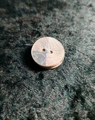 4 Perlmuttknöpfe gemustett * Knopf Muschel Shell Perlmutt * Türkis/Weiß * 20 mm  - Bild 1 von 4