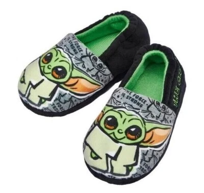 Star Wars Baby Yoda Jungen Hausschuhe Mandalorianer Schuhe Größe 10-13 und 1-3
