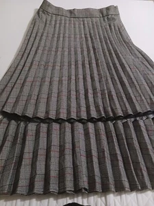 skirts for women - Picture 1 of 4