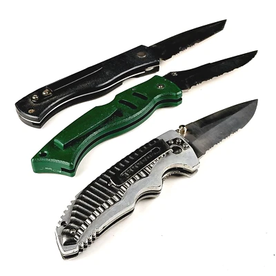 3-Pc Lot of Stainless Steel Locking Single Blade Folding Knives with Belt Clips - Image 1 of 4