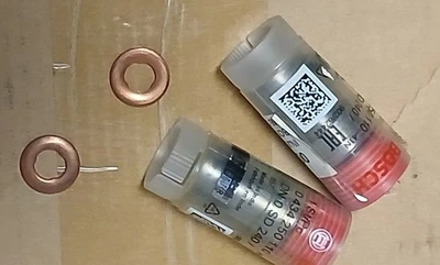 2 MERCEDES M617 M616 INJECTION NOZZLE W123 240D 300D td  300GD 0010172912  - Image 1 of 4