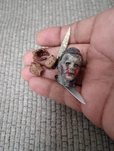 Testa e accessori Michael Myers - Foto 1 di 12