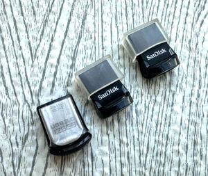 3 x SanDisk Ultra Fit 128Gb flash drive memory USB 3.0, Job Lot - Bundle - Afbeelding 1 van 7