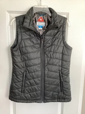 Columbia Women’s Sz M Omni Heat Vest Dark Gray - Image 1 of 4
