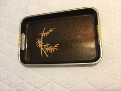 BANDEJA LACA JAPONESA NARANJA Y NEGRA FLORAL BAMBÚ VINTAGE Foto 1 de 4