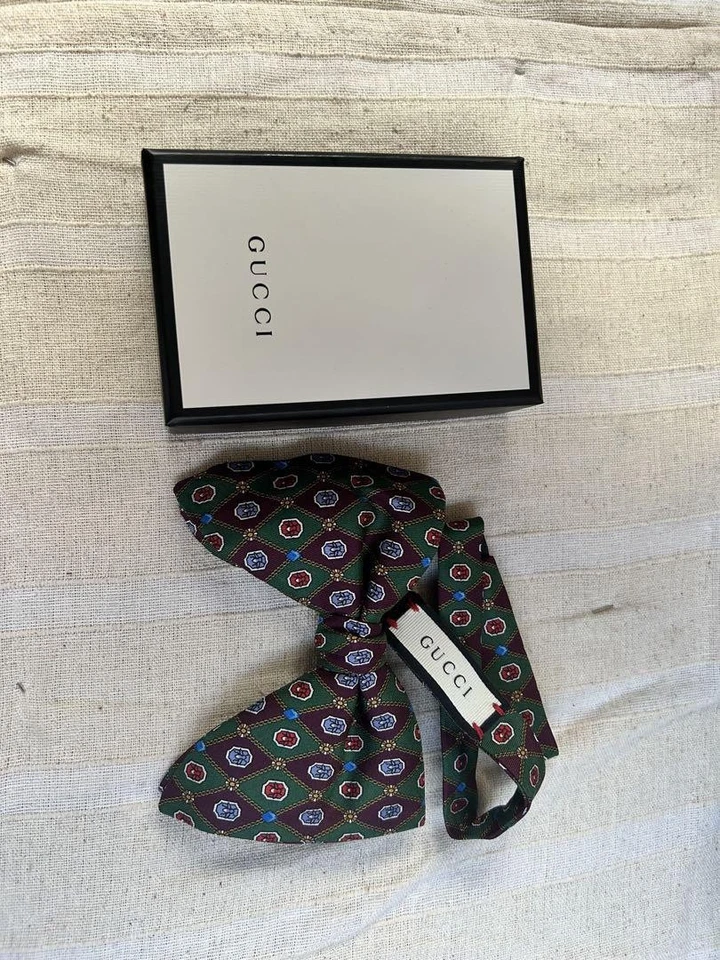 Excelente pajarita Gucci usada sin caja verde multicolor Foto 1 de 1
