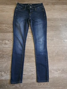 Zco Womens Size 1 26 Denim Jeans Dark Wash Pocket Skinny inseam 30 rise 7 - Picture 1 of 7