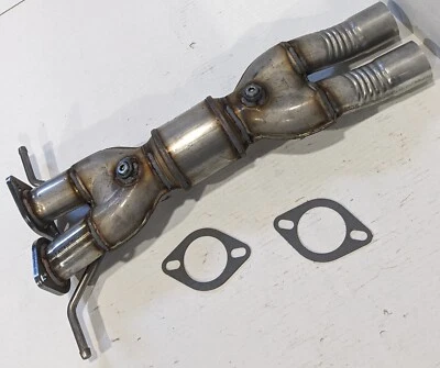 2010 2011 2012 Lincoln MKT 3.5L Rear Catalytic Converter - Image 1 of 4