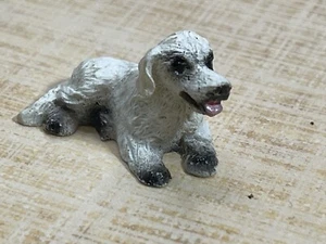 Dollhouse Resin White Dog 1:12 scale - Picture 1 of 7
