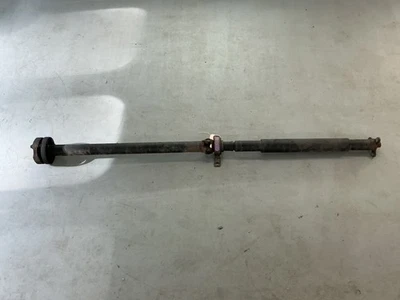 2004-2009 JAGUAR XJ VANDEN PLAS 4.2L REAR AXLE DRIVE SHAFT OEM — 第 1/4 张图片