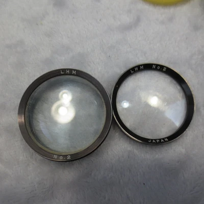 Conjunto de lentes close-up vintage LHM nº. 2 para câmeras Yashica e Rolleiflex 3.5 TLR + estojo - Imagem 1 de 4