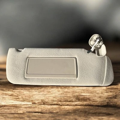 05 Chevy Tahoe Parasol GMC Yukon Suburban Espejo Lateral del Pasajero Bronceado Claro Fabricante de Equipo Original Foto 1 de 4