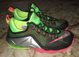 NIKE LeBron XII 12 Low Black Lime Basketball Shoes NEW Youth Girls Boys Sz 7 - Picture 1 of 6
