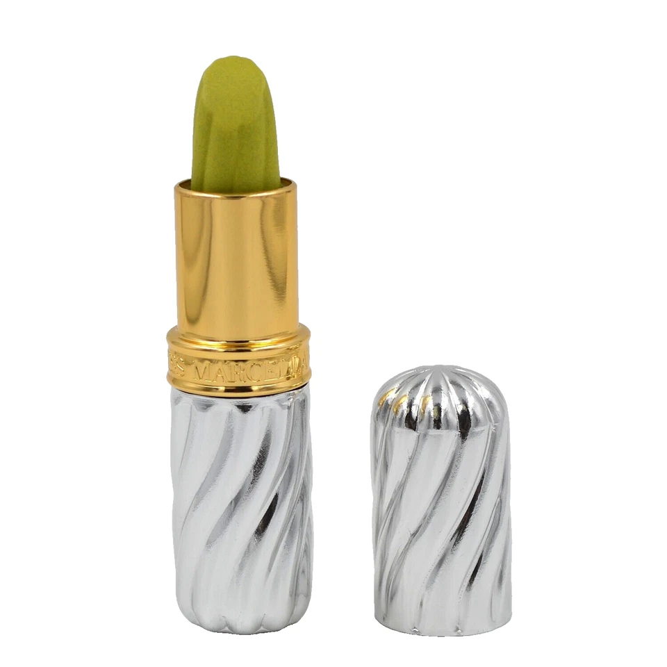 Borghese Princess Marcella Clásico Terciopelo Color de Labios Limetta 04 0.12Oz Foto 1 de 1
