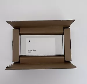 Apple 4TB SSD Kit for 2023 Mac Pro - Bild 1 von 3
