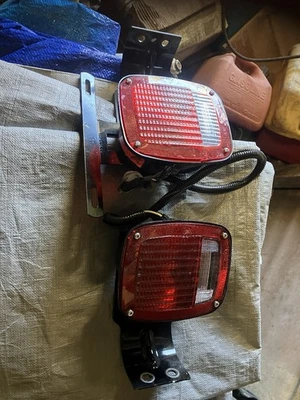 NEW Factory 13-24 Dodge Ram 3500 4500 5500 Cab & Chassis TRK Trailer Tail Lights Foto 1 de 3
