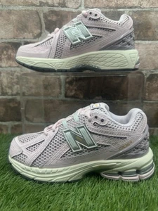 Jugend New Balance 1906r Turnschuhe rosa Mädchen Größe 13 Junior Kinder Kleinkind - Bild 1 von 10