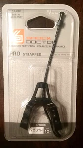 Shock Doctor Pro Mundschutz Smoke/Black Strapped Youth Polypropylen - Bild 1 von 4