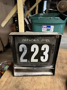 Vintage Off Road Kraftstoff Zapfsäule Zahlen Preisschild Halterung Basis Halter Topper USA - Bild 1 von 16