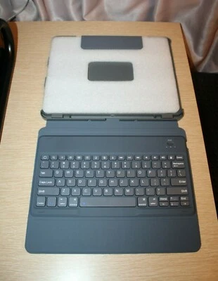 IVSO iPad Pro 12.9 2018 Gray Wireless Bluetooth Keyboard Case Stand - Image 1 of 4