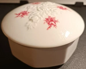 Avon Baviera Alemania Occidental Porcelana Mesa de vestidor Flor Floral Baratija Caja - Imagen 1 de 5