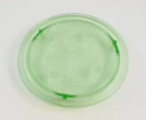 Vidrio Jeannette Vintage - Plato de Pastel Verde Depresión - Patrón de Girasol - Imagen 1 de 10