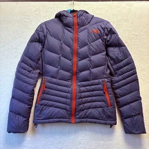Chaqueta The North Face para mujer talla pequeña acolchada con capucha ligera aislante - Imagen 1 de 17