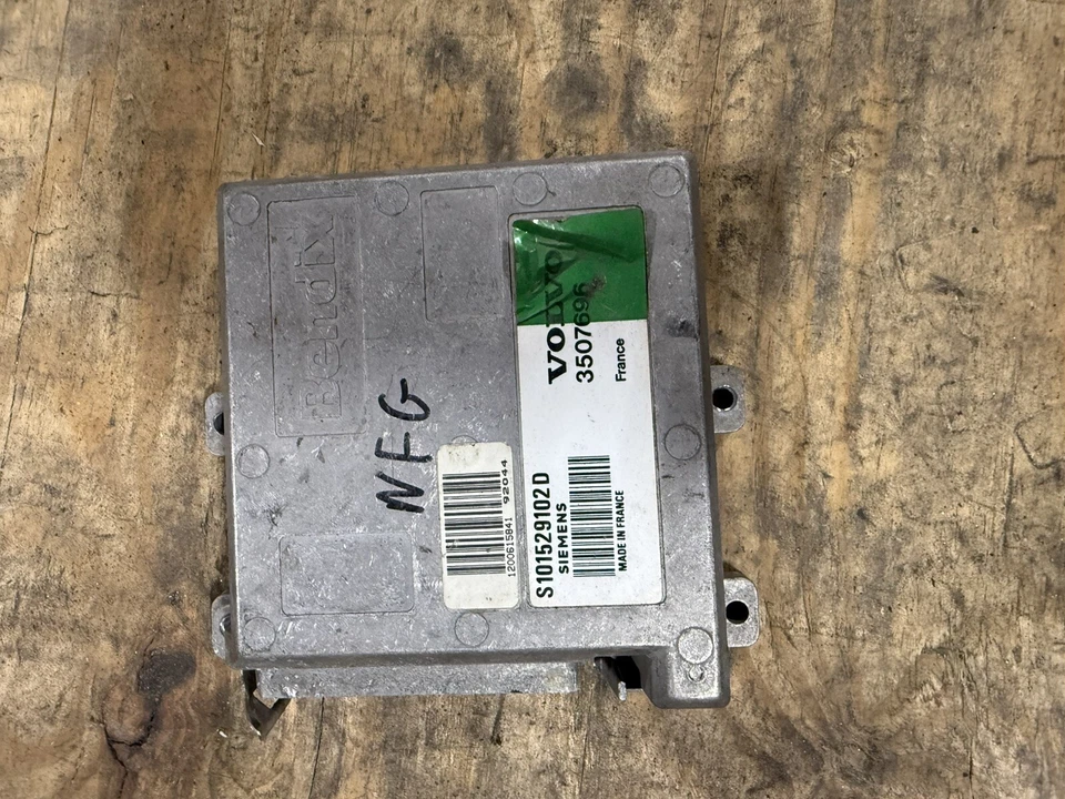 1989-1992 Volvo 740 Ignition Control Unit 3507696 Module 15 10E7 - Imagen 1 de 3