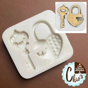 3D Heart Padlock & Key silicone mold, 2 cavities. - Picture 1 of 4