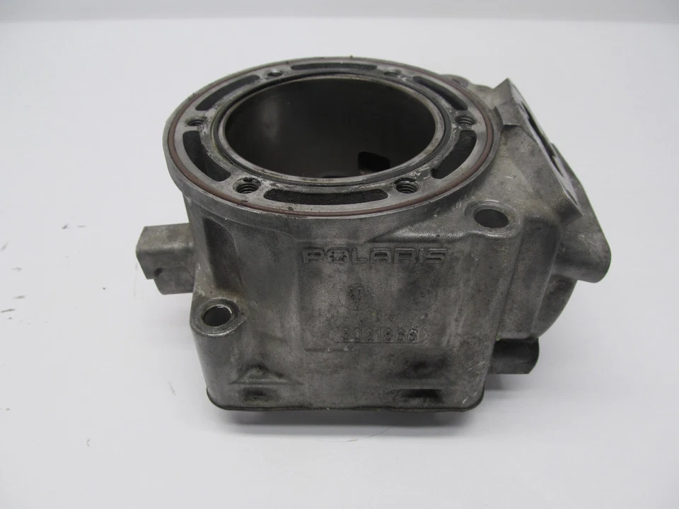 2007 POLARIS DRAGON RMK 700 CYLINDER JUG B - Image 1 of 4